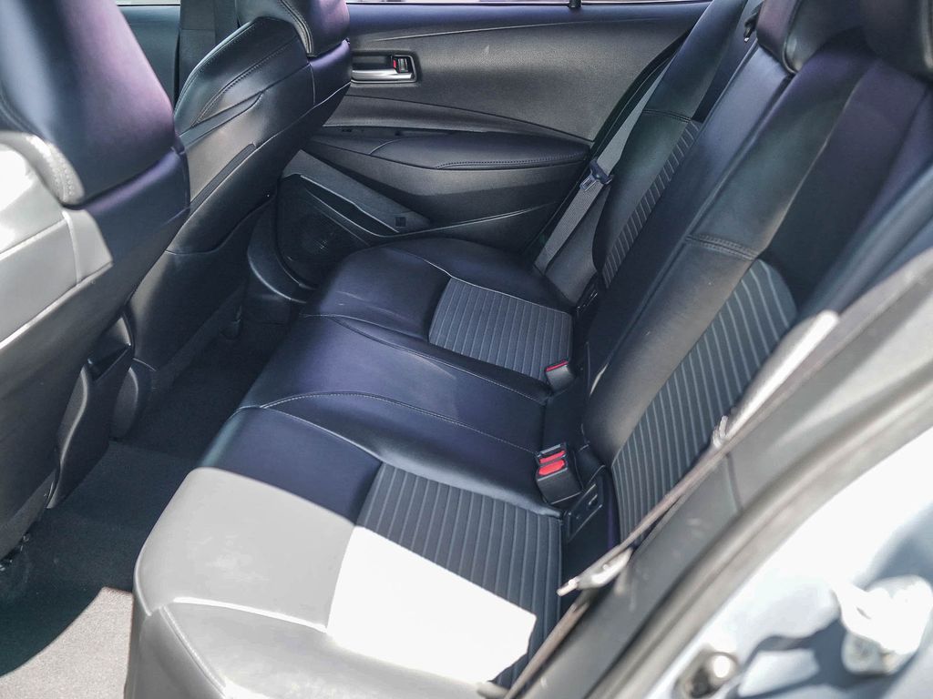 Thumbnail: 2021 Toyota Corolla - 11