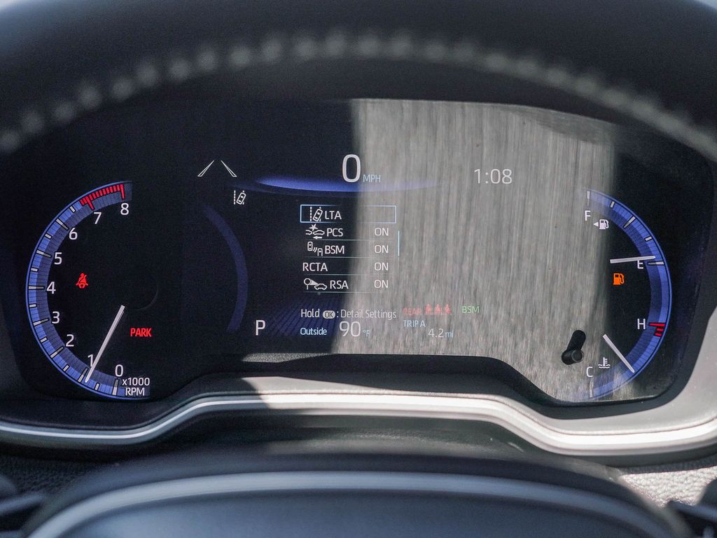 Thumbnail: 2021 Toyota Corolla - 14