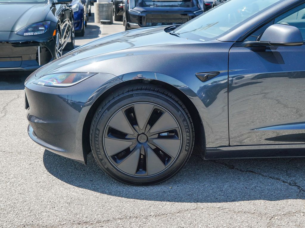 Thumbnail: 2025 Tesla Model 3 - 6