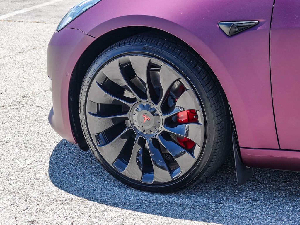 Thumbnail: 2021 Tesla Model 3 - 5