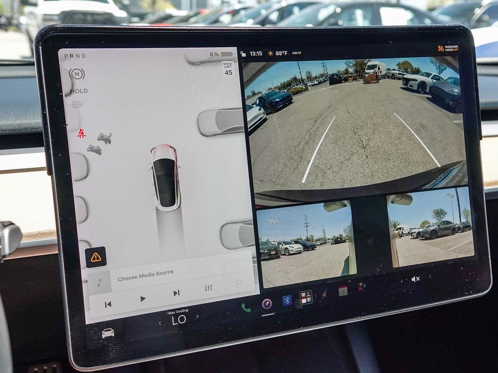 Thumbnail: 2021 Tesla Model 3 - 24