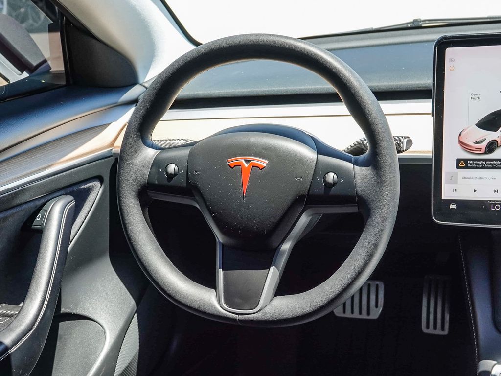 Thumbnail: 2021 Tesla Model 3 - 6