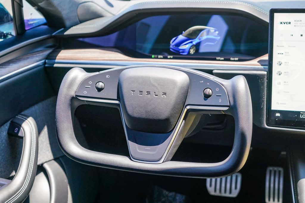 Thumbnail: 2021 Tesla Model S - 7