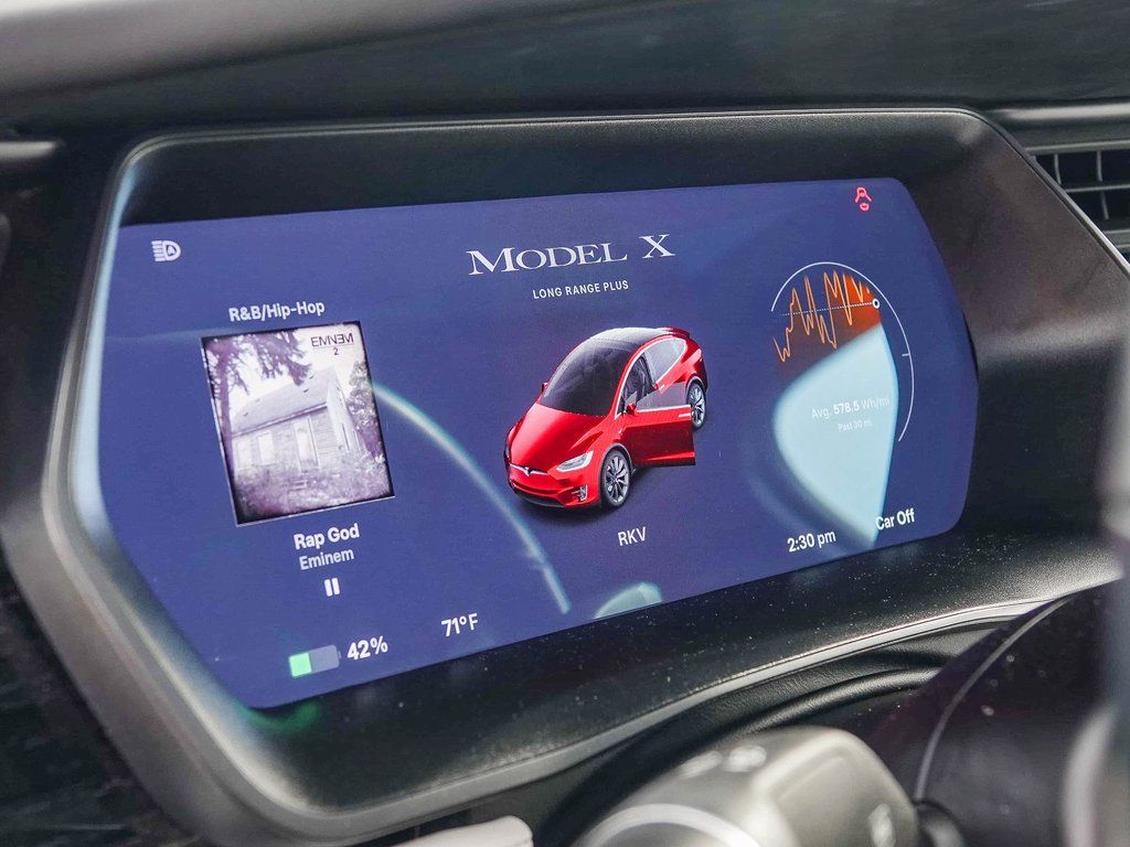 Thumbnail: 2021 Tesla Model X - 31