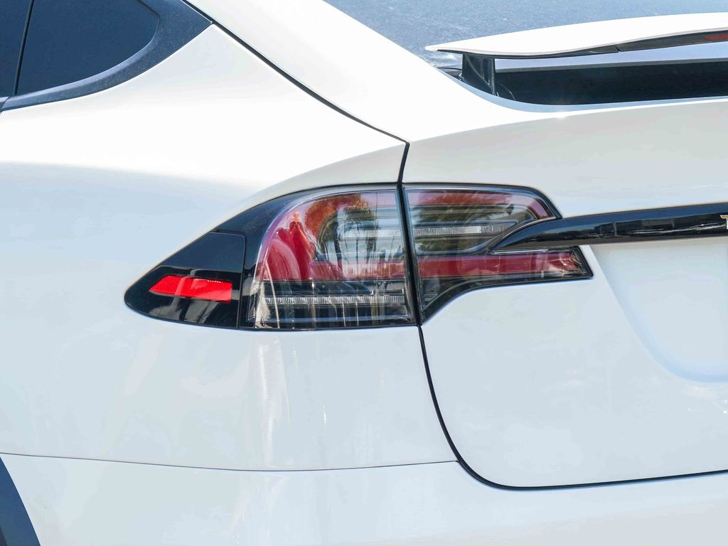 Thumbnail: 2023 Tesla Model X - 6
