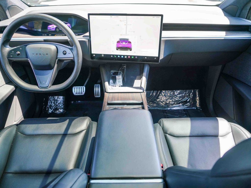 Thumbnail: 2023 Tesla Model X - 2