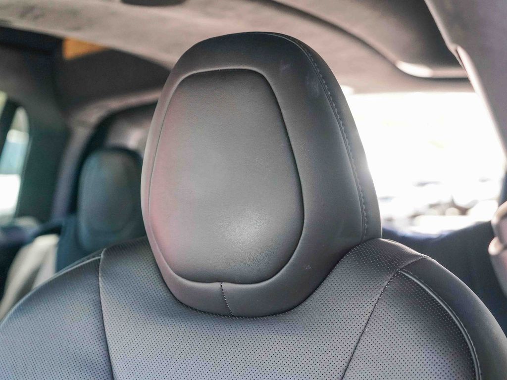 Thumbnail: 2023 Tesla Model X - 26