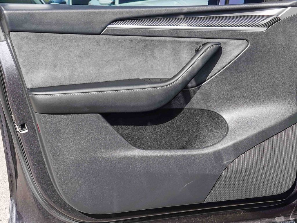 Thumbnail: 2024 Tesla Model Y - 19