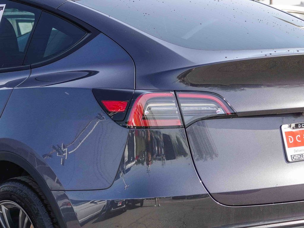 Thumbnail: 2024 Tesla Model Y - 12
