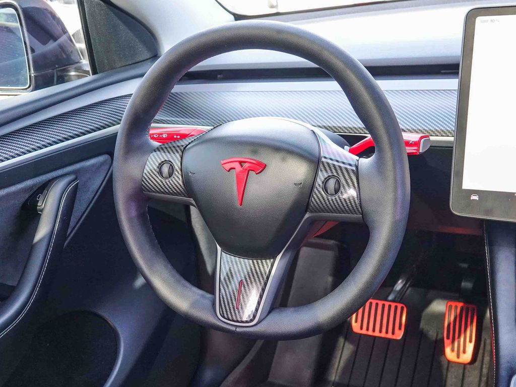 Thumbnail: 2024 Tesla Model Y - 7