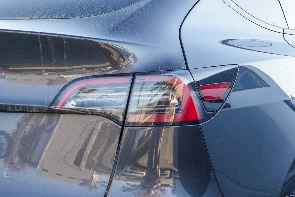 Thumbnail: 2024 Tesla Model Y - 15