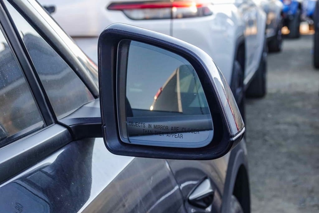 Thumbnail: 2024 Tesla Model Y - 12