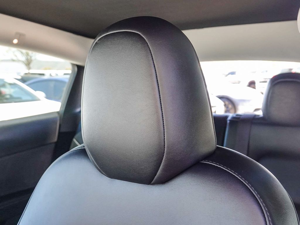 Thumbnail: 2023 Tesla Model Y - 26