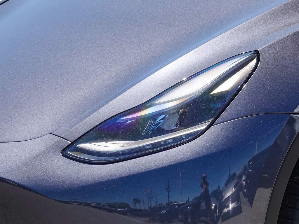 Thumbnail: 2023 Tesla Model Y - 18