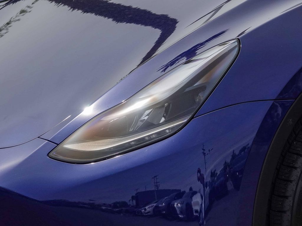 Thumbnail: 2024 Tesla Model Y - 18
