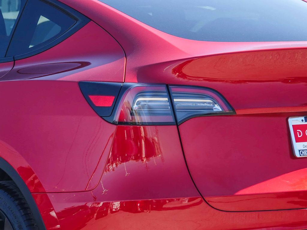 Thumbnail: 2023 Tesla Model Y - 6