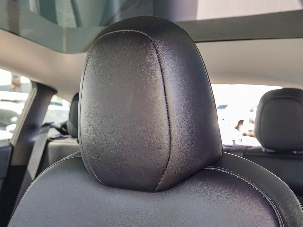 Thumbnail: 2024 Tesla Model Y - 26