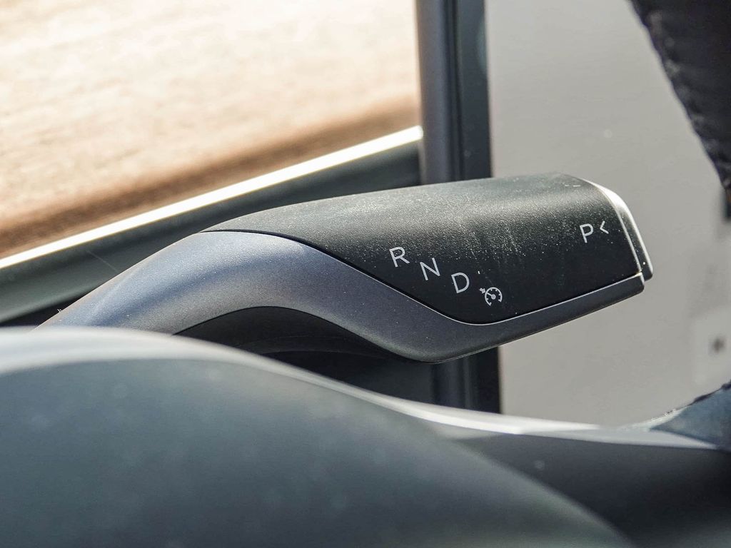 Thumbnail: 2024 Tesla Model Y - 19