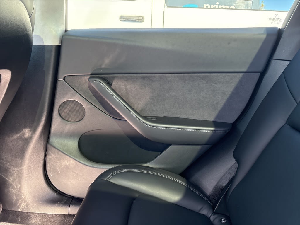 Thumbnail: 2022 Tesla Model Y - 9