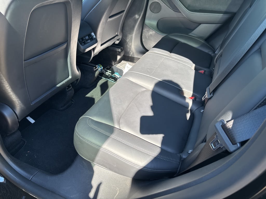 Thumbnail: 2022 Tesla Model Y - 5