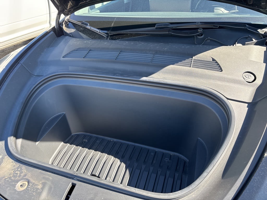 Thumbnail: 2022 Tesla Model Y - 10