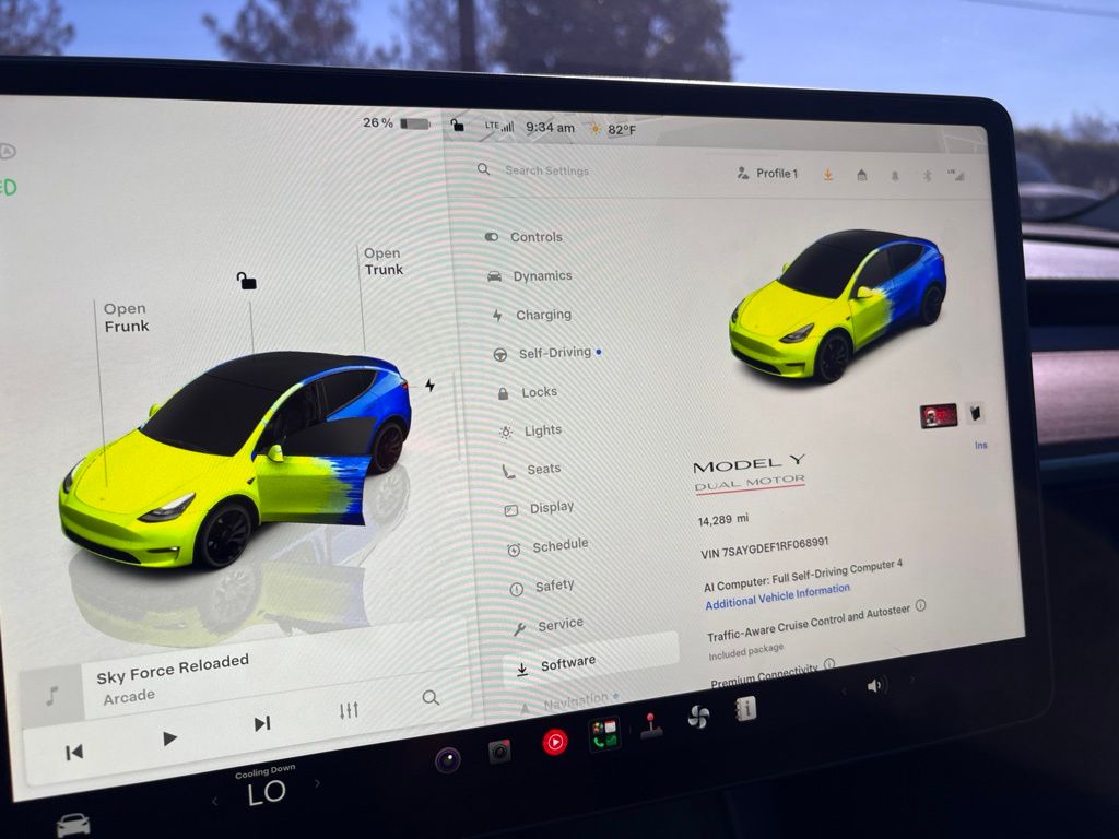 Thumbnail: 2024 Tesla Model Y - 8