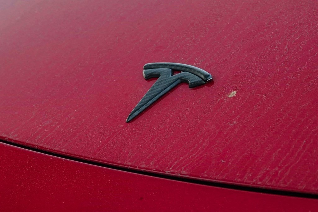 Thumbnail: 2022 Tesla Model Y - 3