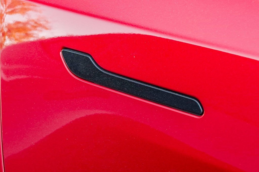 Thumbnail: 2022 Tesla Model Y - 12