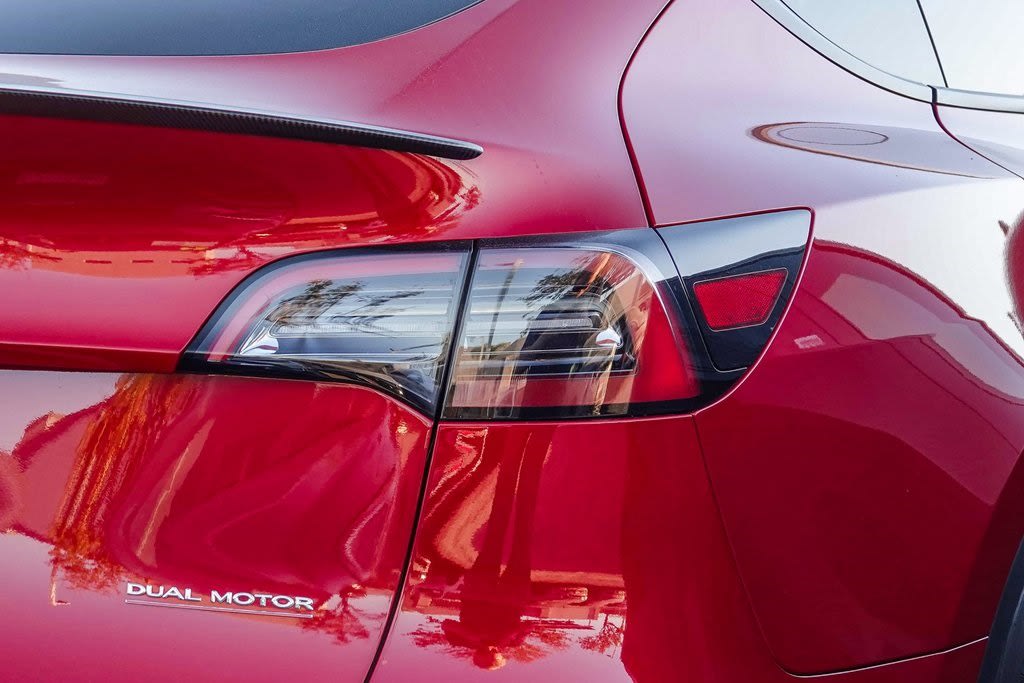 Thumbnail: 2022 Tesla Model Y - 15