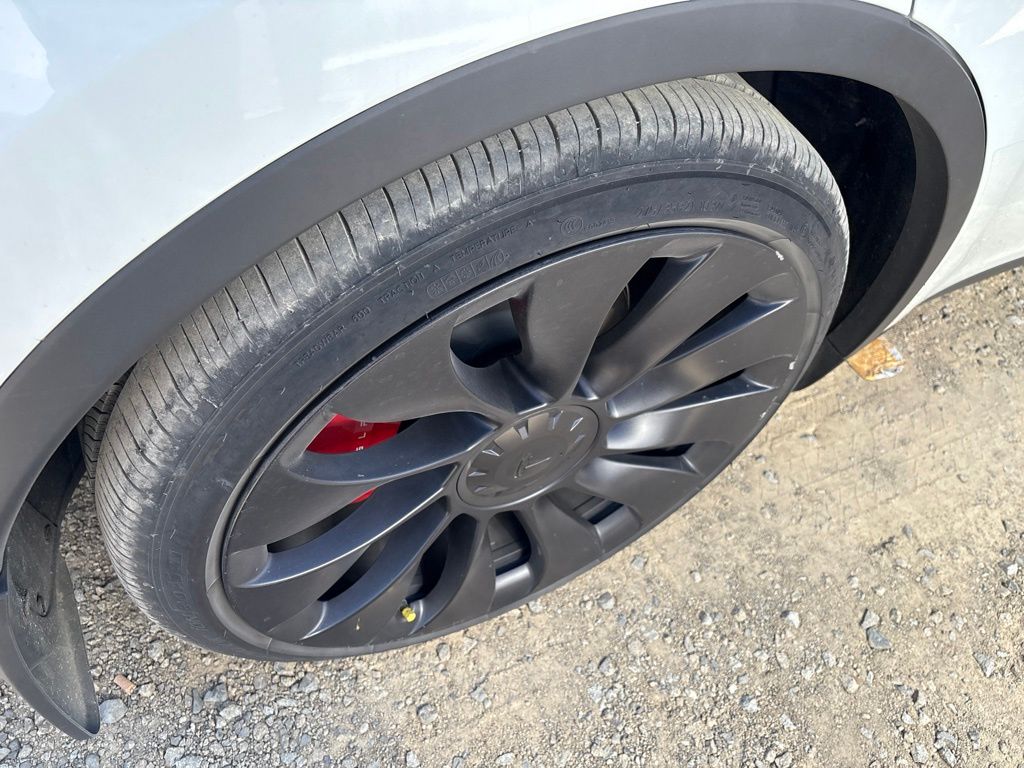 Thumbnail: 2024 Tesla Model Y - 7