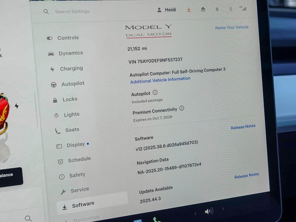 Thumbnail: 2022 Tesla Model Y - 23