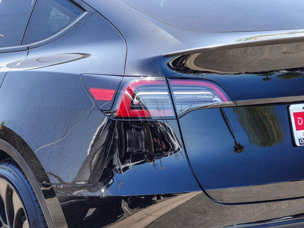 Thumbnail: 2023 Tesla Model Y - 6