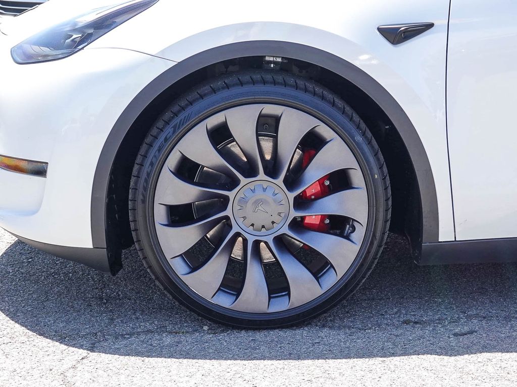 Thumbnail: 2024 Tesla Model Y - 5