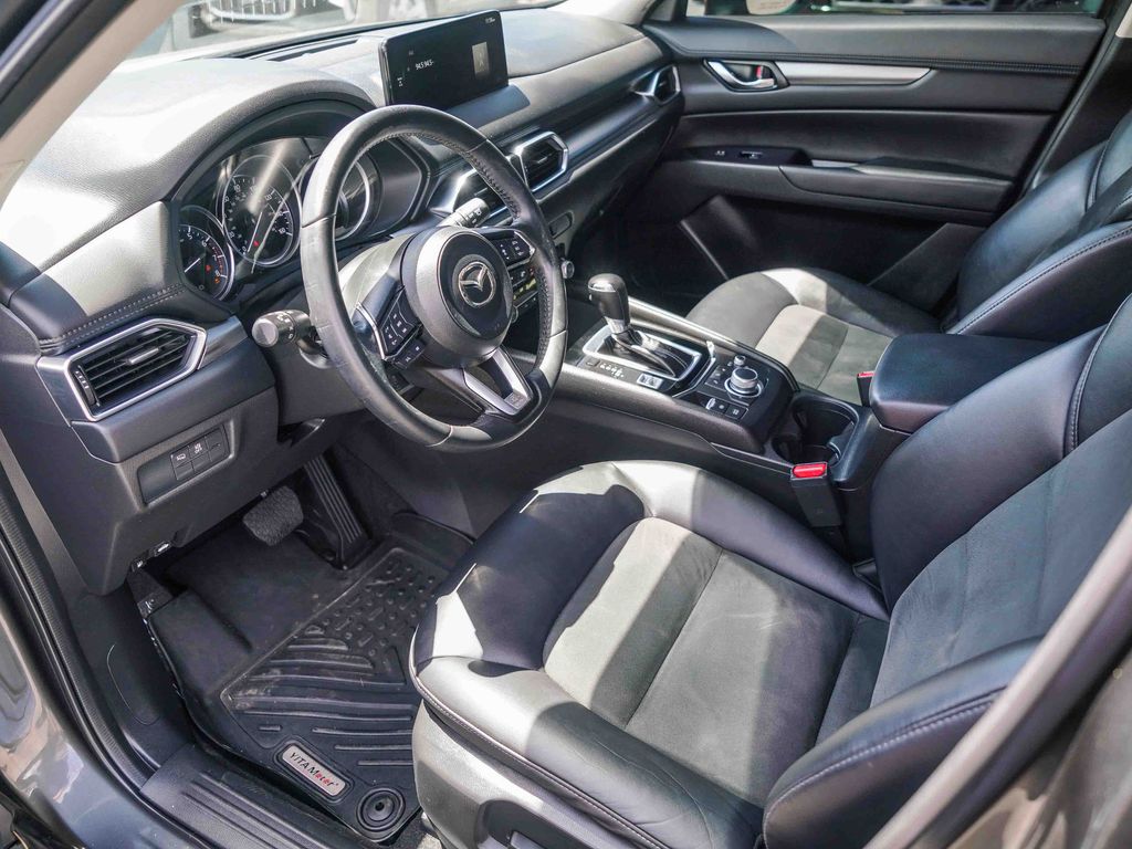 Thumbnail: 2021 Mazda CX-5 - 10