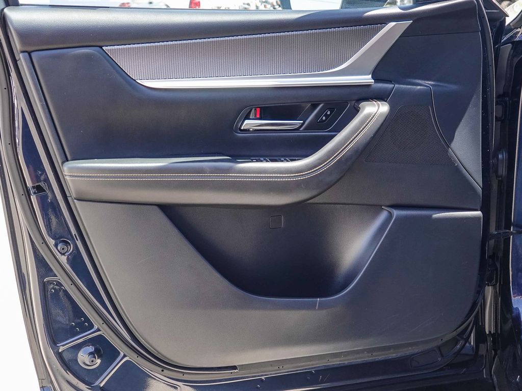 Thumbnail: 2024 Mazda CX-90 - 23