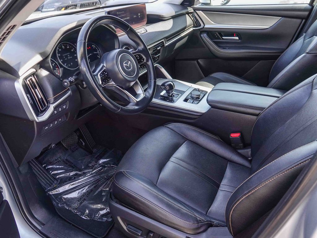 Thumbnail: 2024 Mazda CX-90 - 10