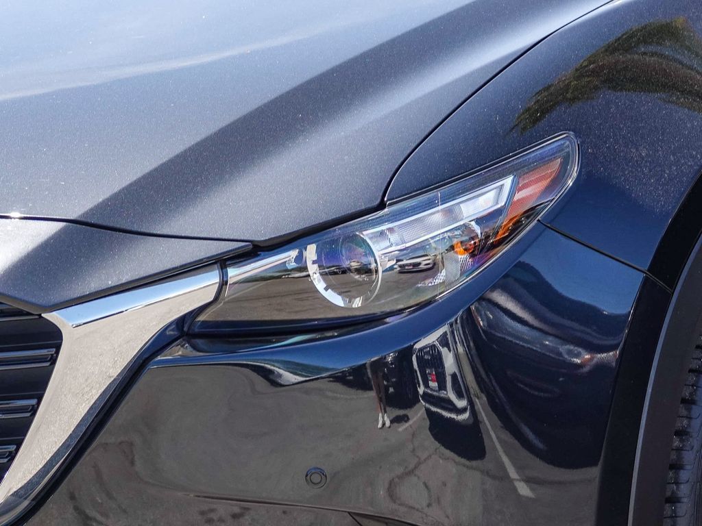 Thumbnail: 2022 Mazda CX-9 - 18