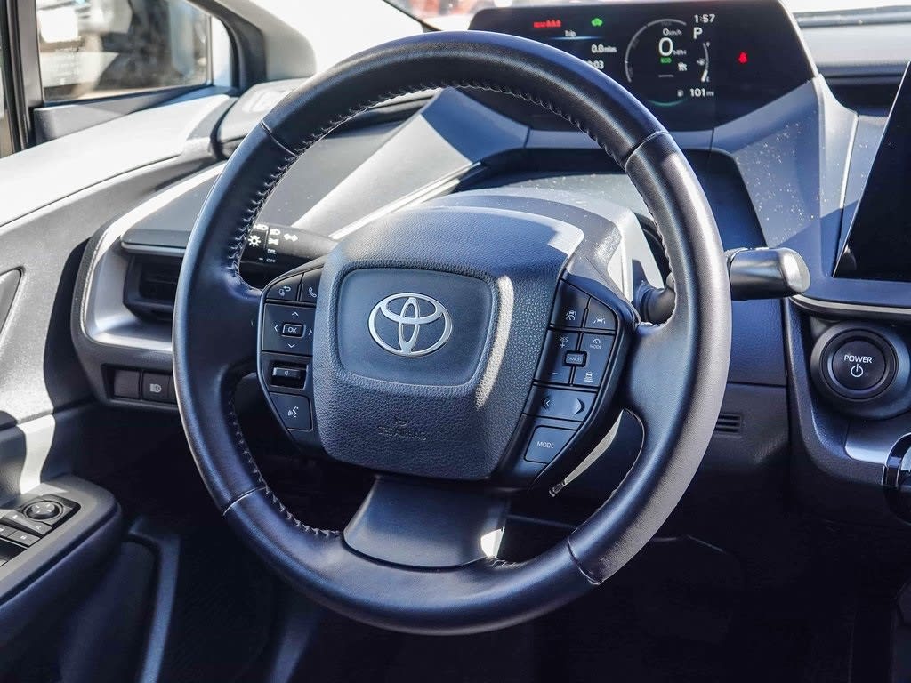 Thumbnail: 2023 Toyota Prius - 8