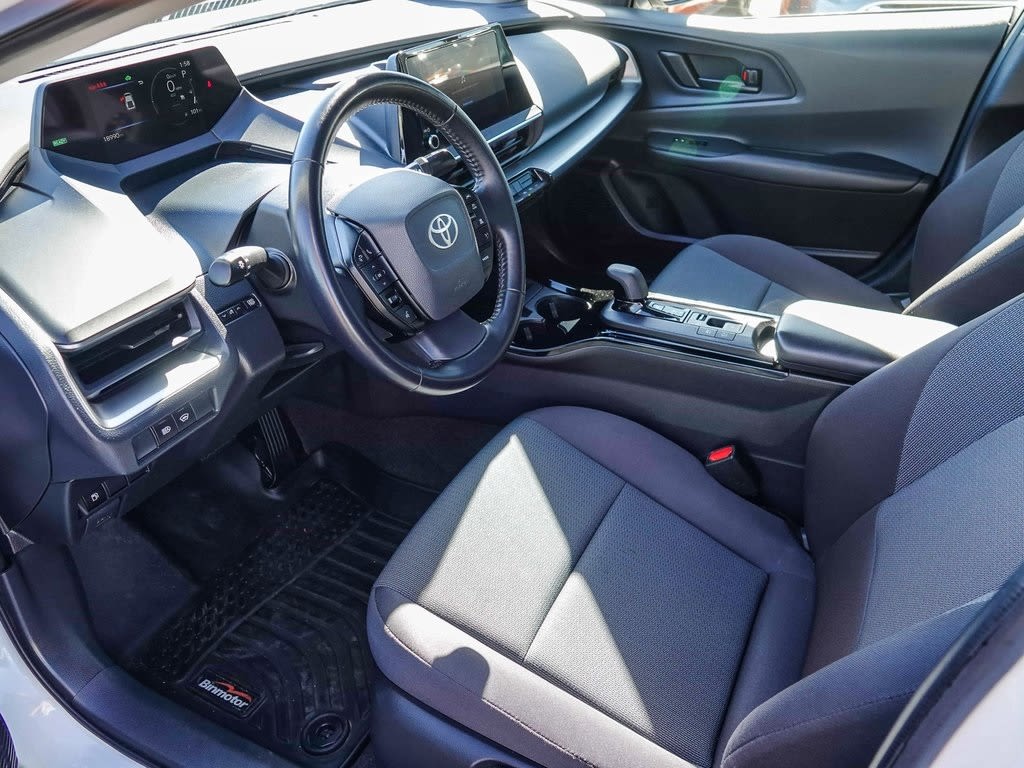 Thumbnail: 2023 Toyota Prius - 10