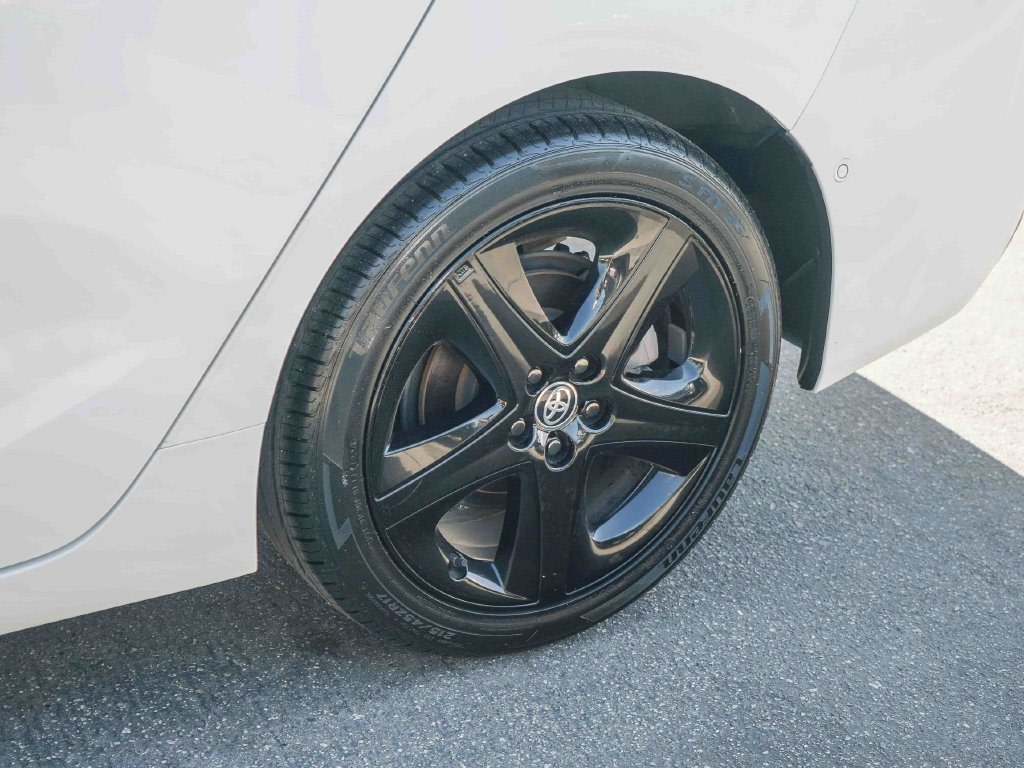 Thumbnail: 2022 Toyota Prius - 20