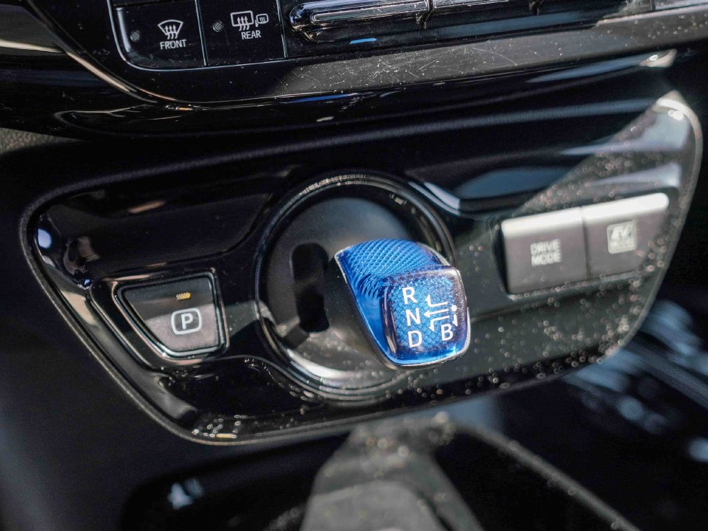 Thumbnail: 2022 Toyota Prius - 22