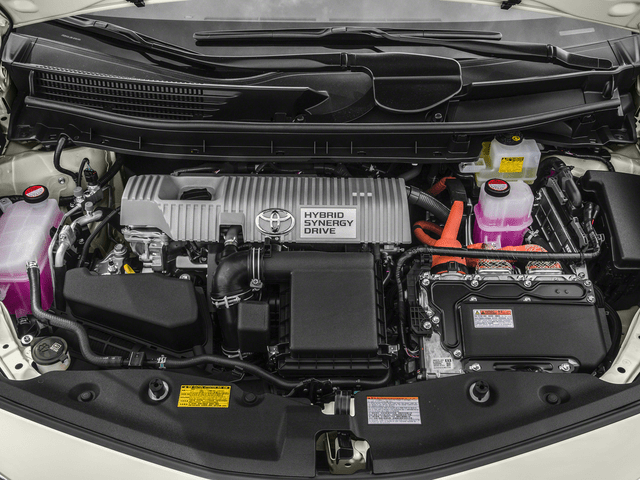 Thumbnail: 2016 Toyota Prius v - 4