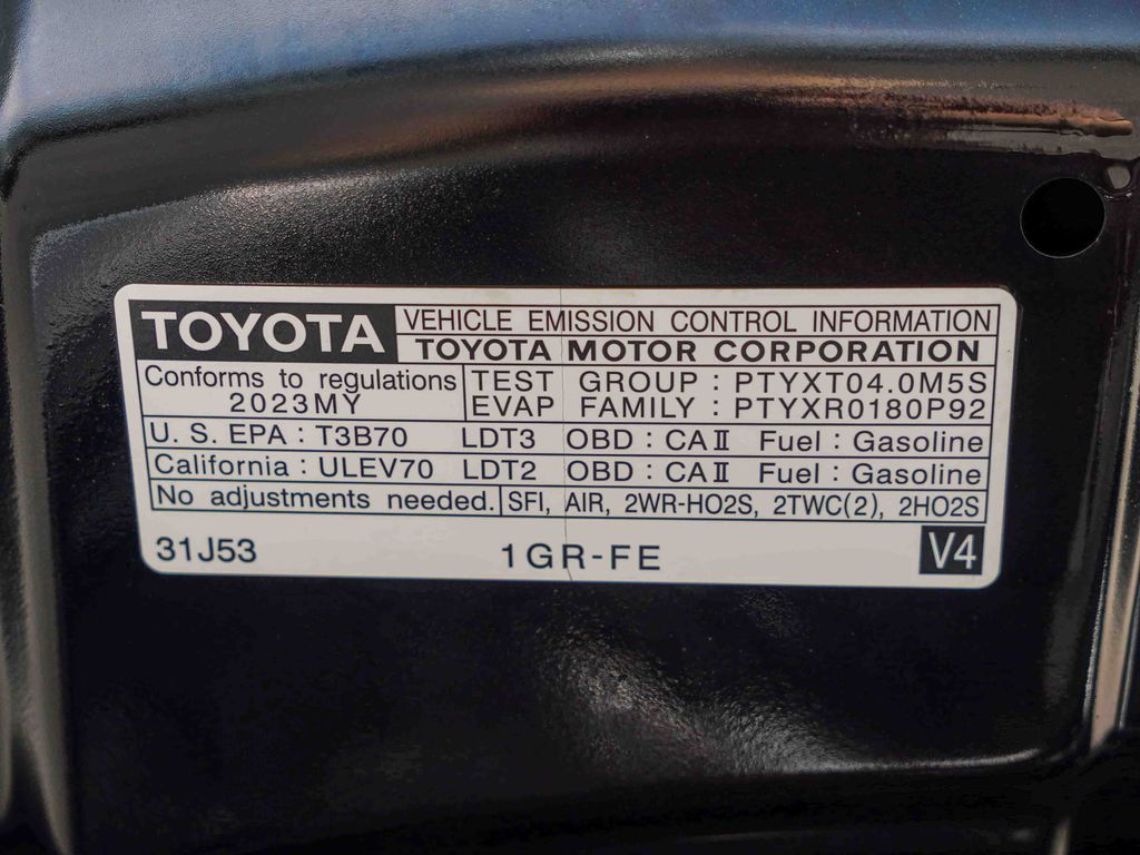 Thumbnail: 2023 Toyota 4Runner - 16