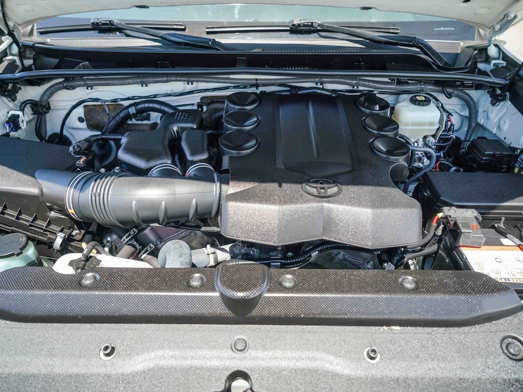 Thumbnail: 2021 Toyota 4Runner - 7