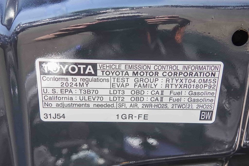 Thumbnail: 2024 Toyota 4Runner - 16