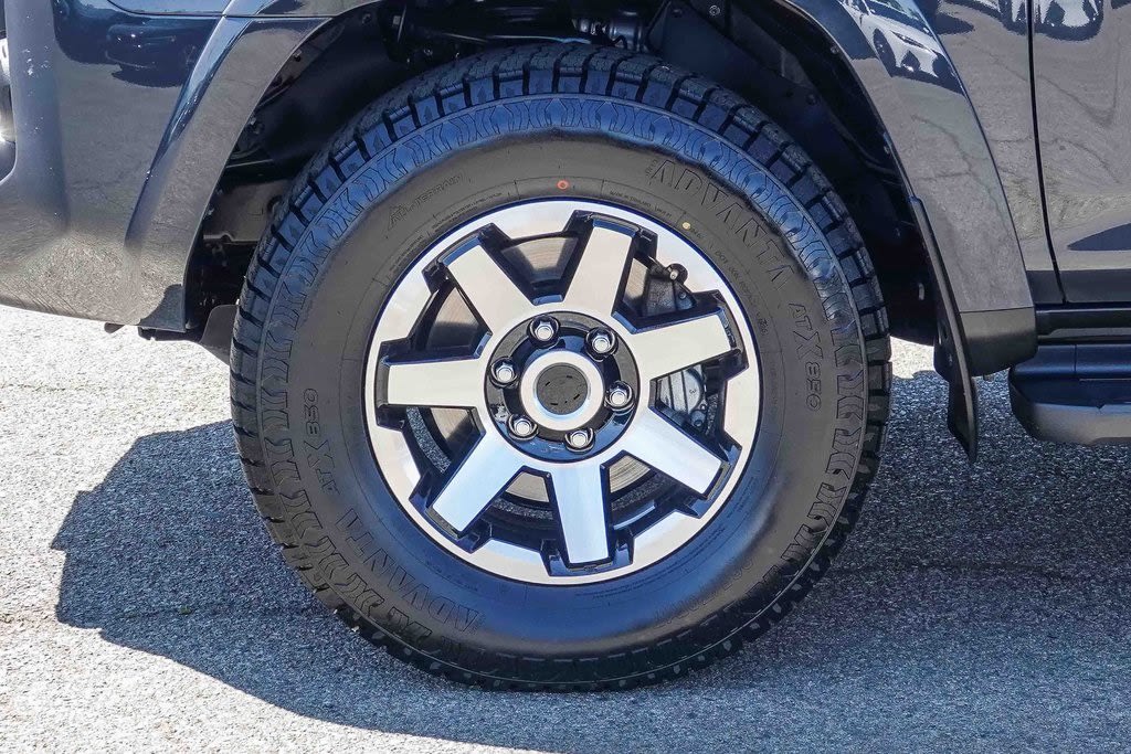 Thumbnail: 2024 Toyota 4Runner - 21