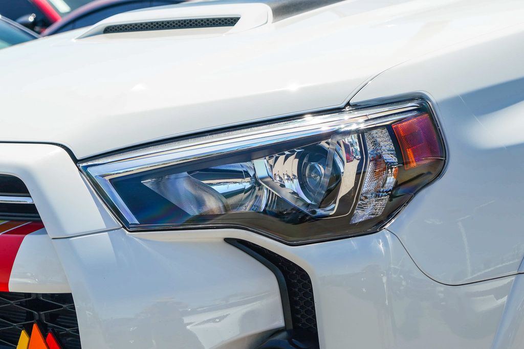Thumbnail: 2024 Toyota 4Runner - 20