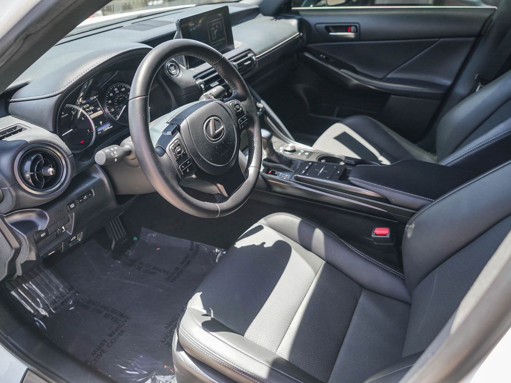 Thumbnail: 2024 Lexus ES - 11
