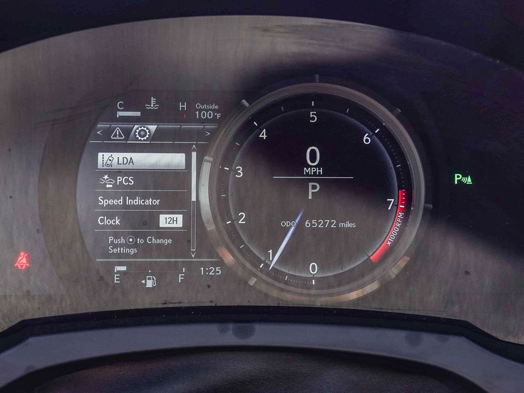 Thumbnail: 2019 Lexus IS - 25