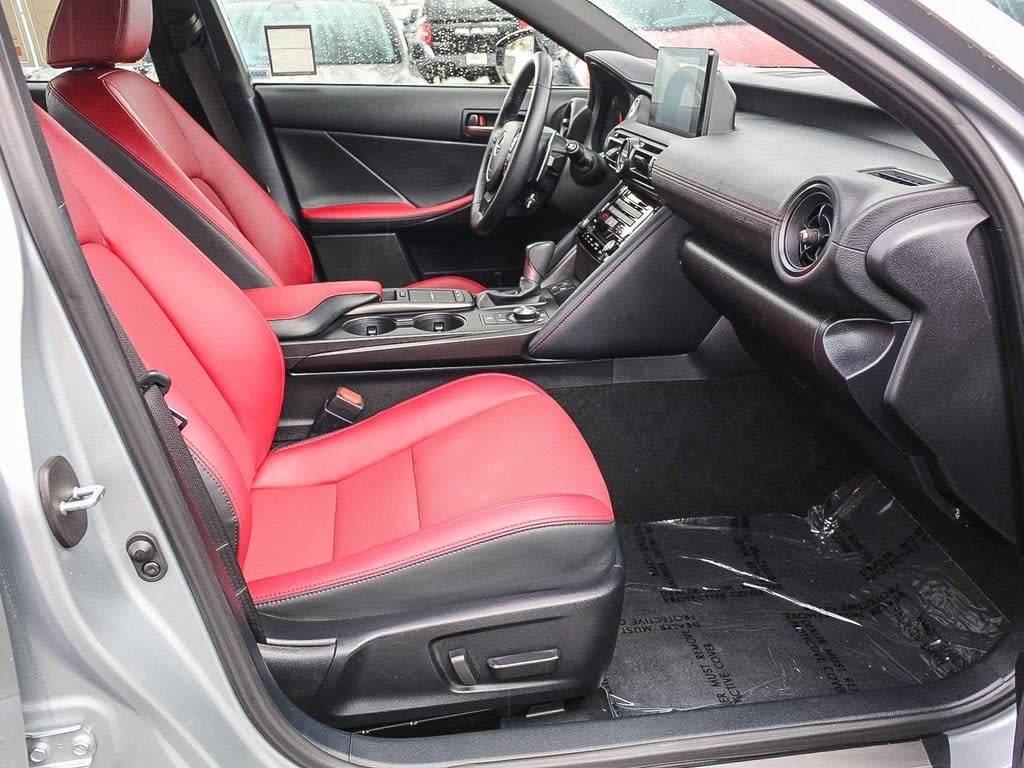 Thumbnail: 2023 Lexus IS - 9